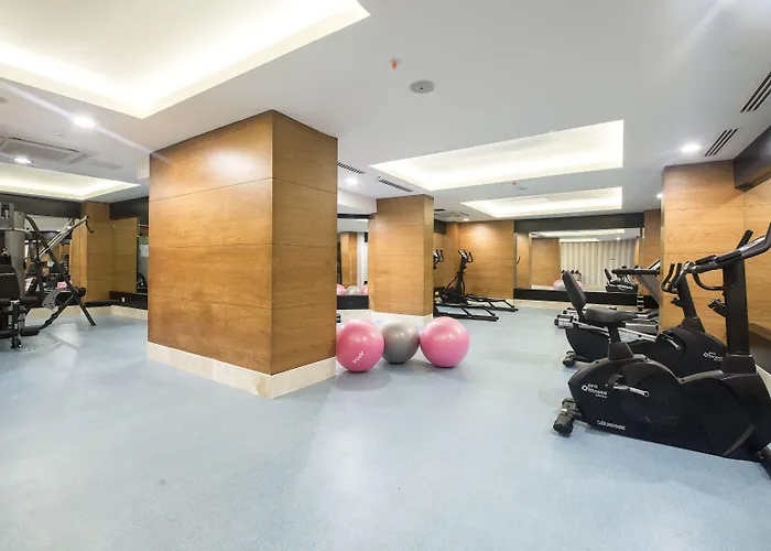 Wyndham Garden Lara 4* Antalya