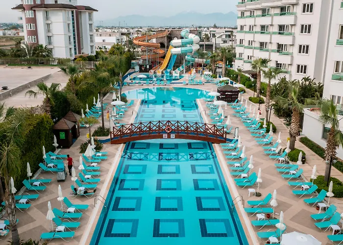 Wyndham Garden Lara Hotel Antalya