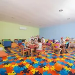 فندق Wyndham Garden Lara أنطاليا