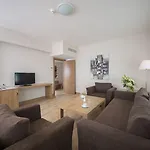 Wyndham Garden Lara 4*