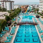 Wyndham Garden Lara 4* 안탈리아