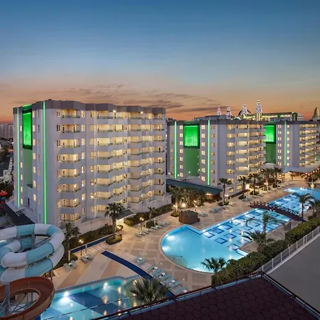Lara Family Club