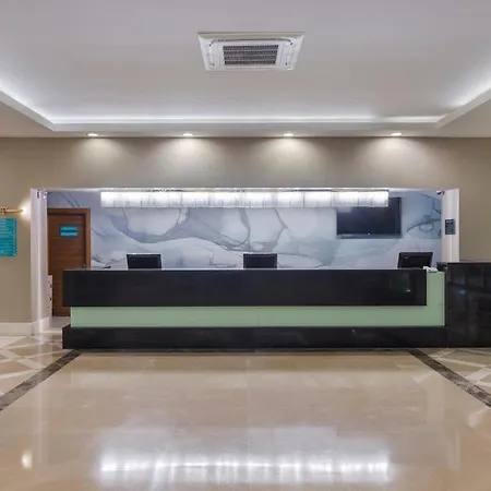 Otel Wyndham Garden Lara