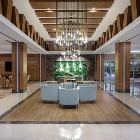 Otel Wyndham Garden Lara