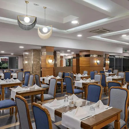 Otel Wyndham Garden Lara