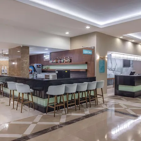 Wyndham Garden Lara Otel 4*