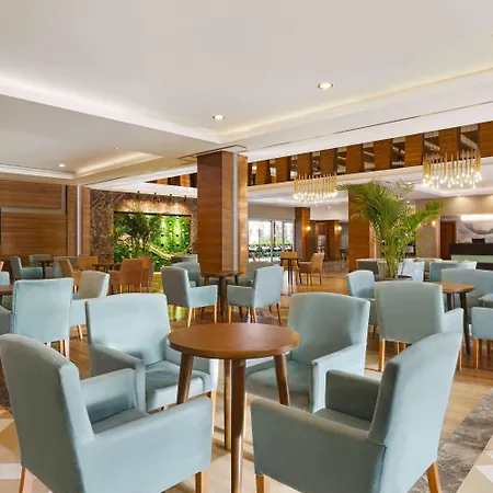Wyndham Garden Lara 4* أنطاليا