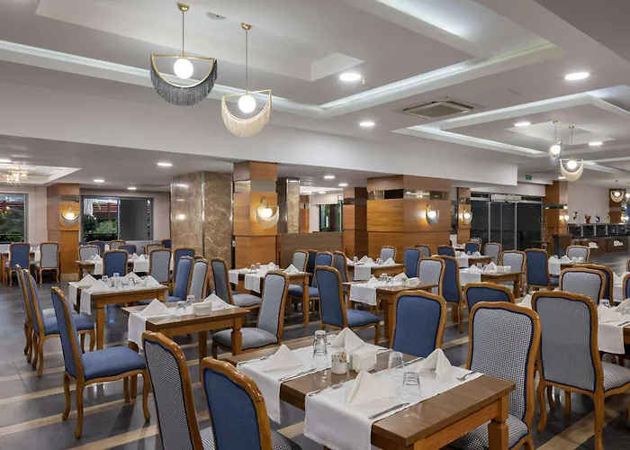 Hotel Wyndham Garden Lara