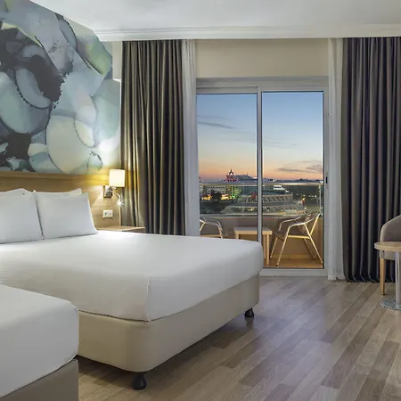 فندق Wyndham Garden Lara 4*