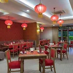 מלון Wyndham Garden Lara 4*