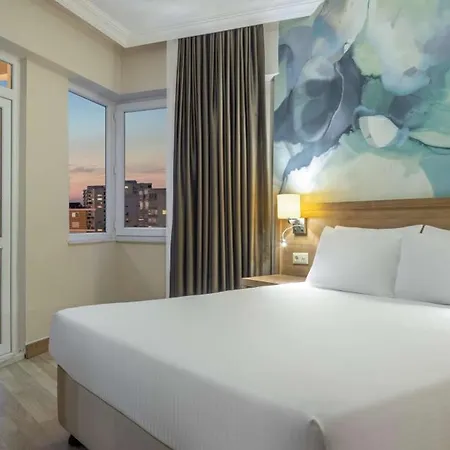 Wyndham Garden Lara 4* אנטליה